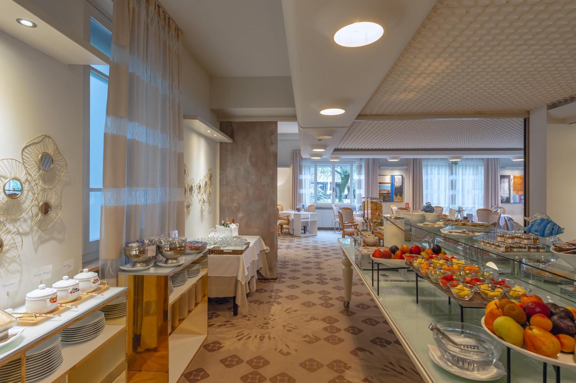 Hotel Olivi Spa&Natural Wellness Sirmione Esterno foto