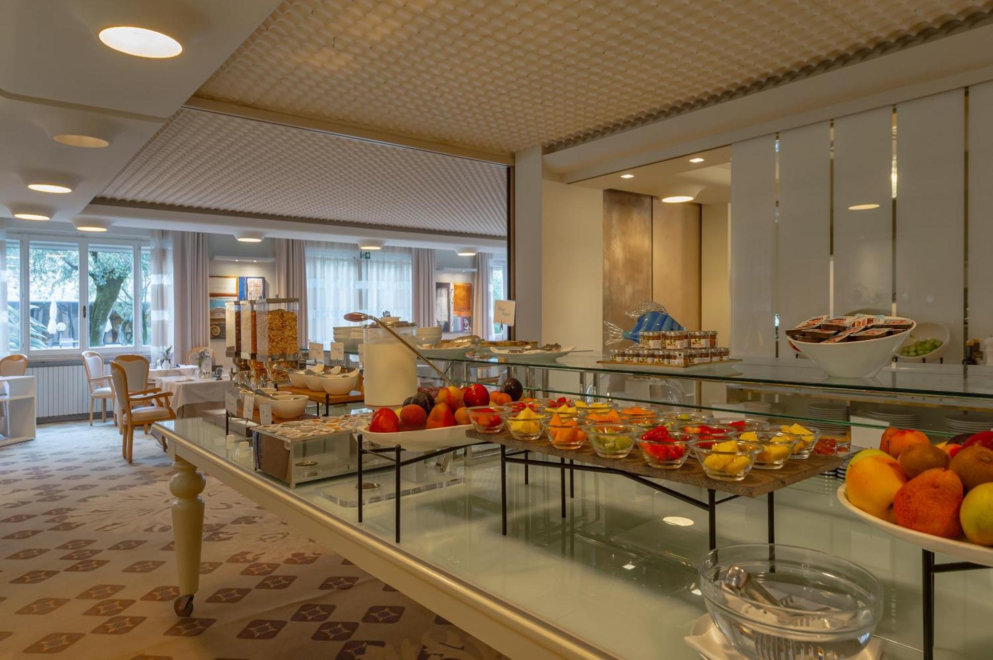 Hotel Olivi Spa&Natural Wellness Sirmione Esterno foto