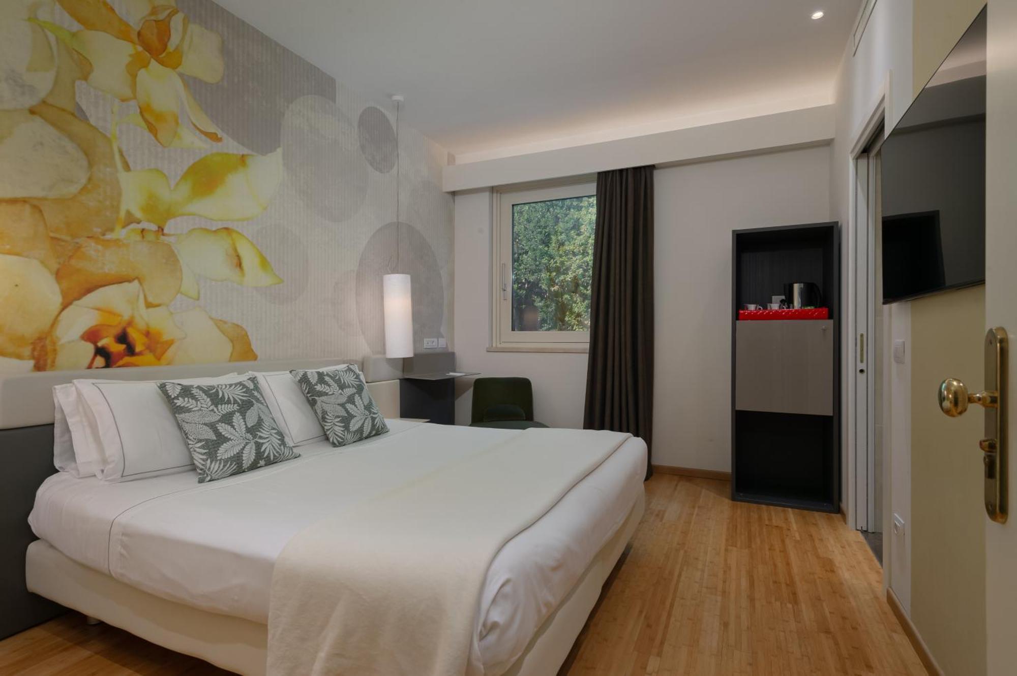 Hotel Olivi Spa&Natural Wellness Sirmione Esterno foto