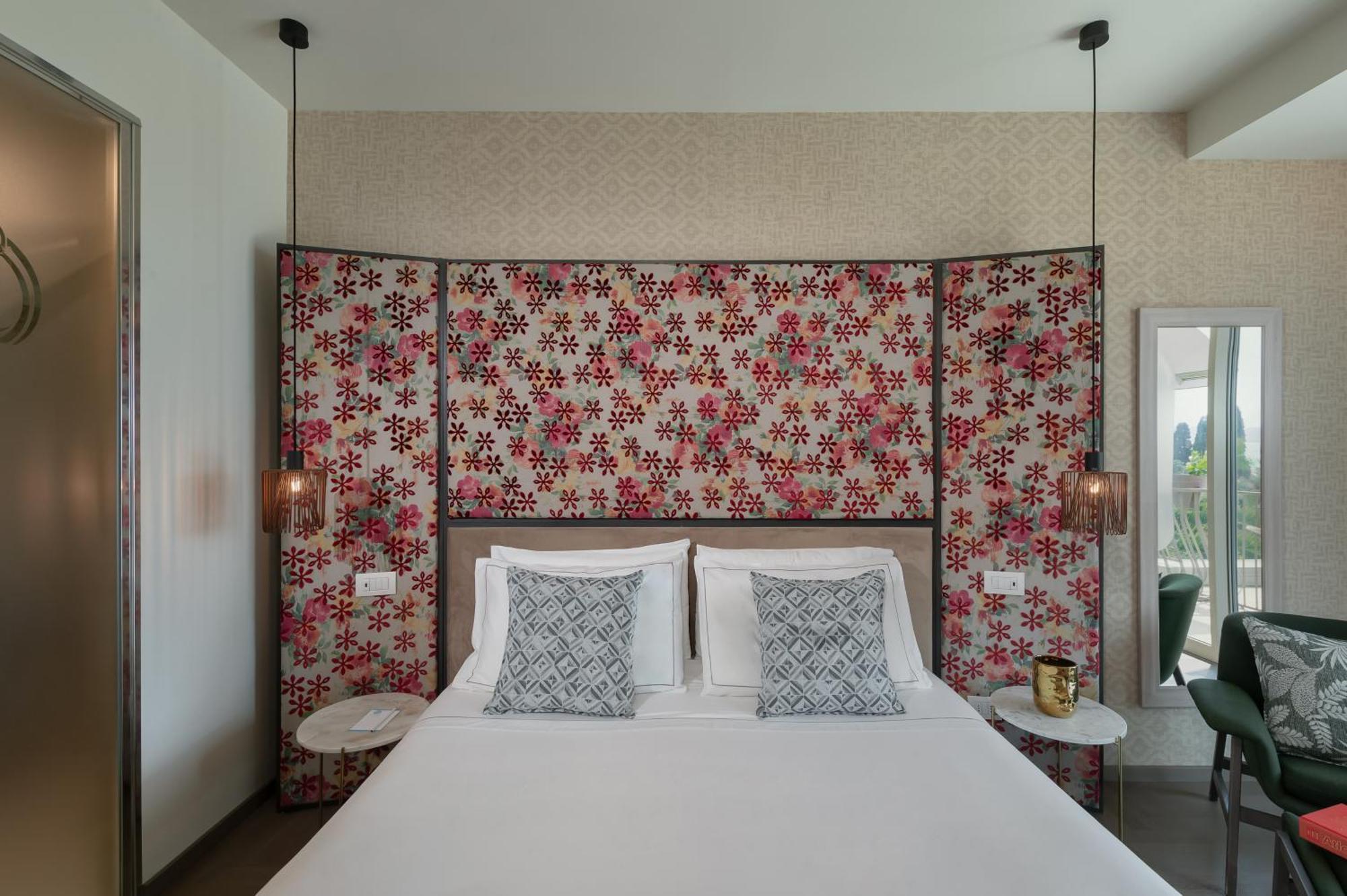 Hotel Olivi Spa&Natural Wellness Sirmione Esterno foto