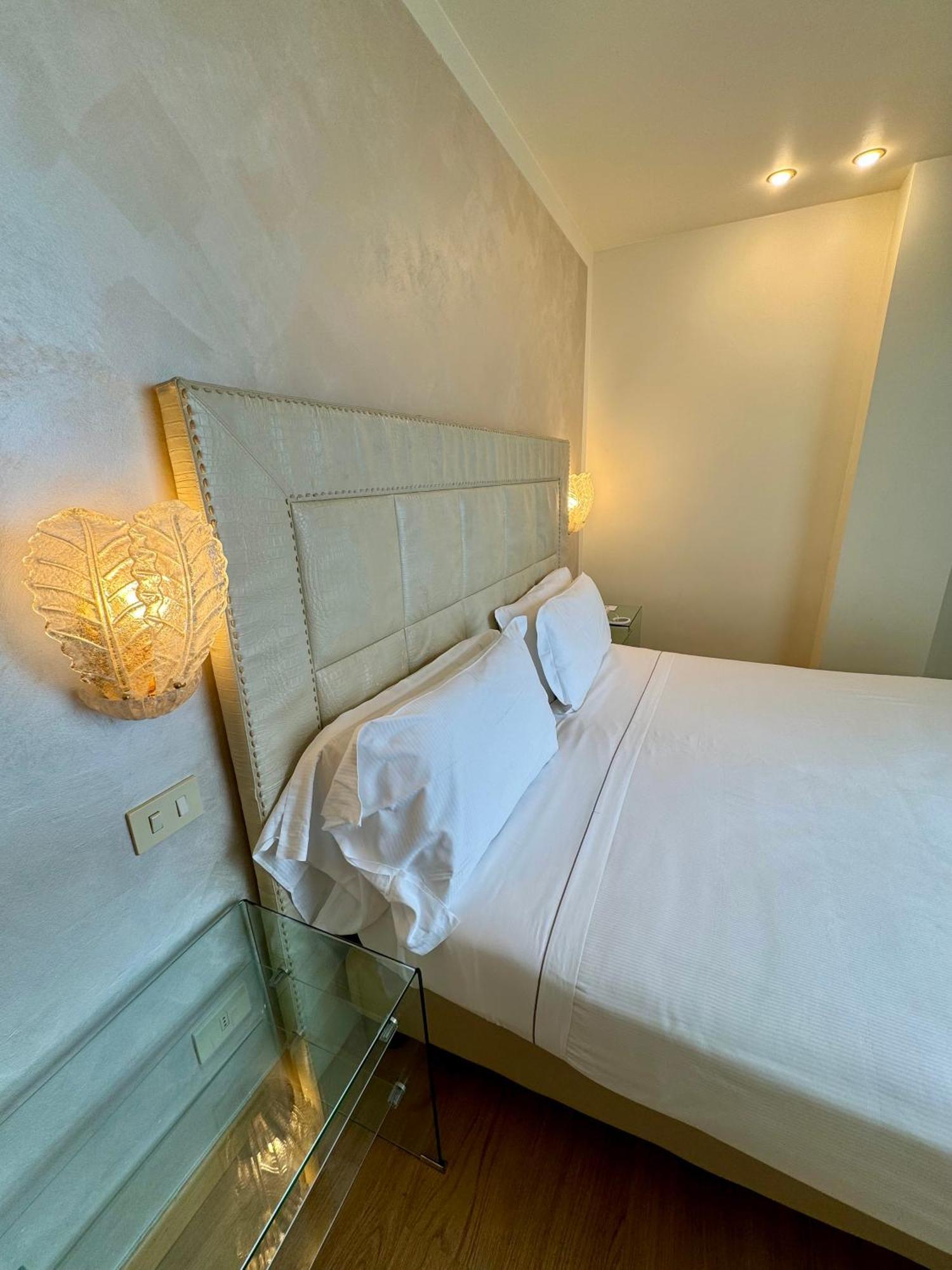 Hotel Olivi Spa&Natural Wellness Sirmione Esterno foto