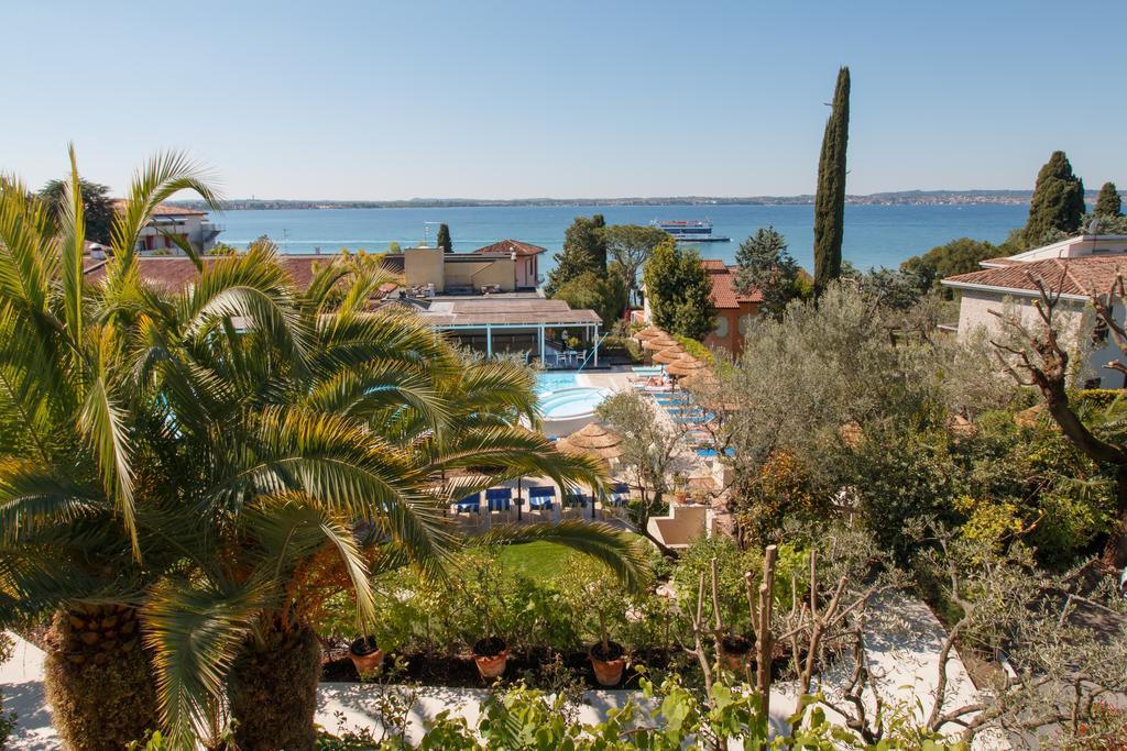 Hotel Olivi Spa&Natural Wellness Sirmione Esterno foto